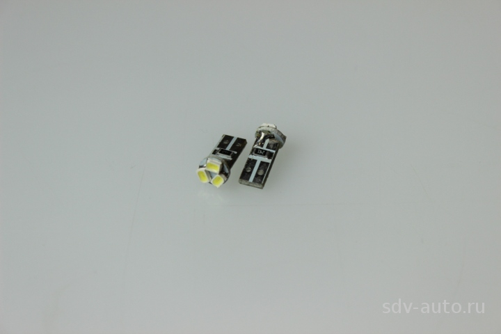 903063 T5 BM 3SMD (size 1210) Base_W2_0x4_6d 24V  WHITE ()